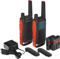 Motorola TLKR T82 Walkie Talkie - Fekete/Piros