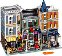 LEGO® Creator Expert: 10255 - Assembly Square Piactér