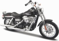 Maisto Harley-Davidson 2006 Dyna Street Bob motor fém modell (1:18)