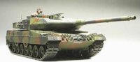 Tamiya Leopard 2 A6 Main Battle Tank műanyag összeépíthető makett (1:35)