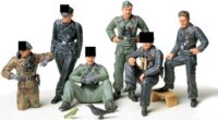 Tamiya Német páncélos katonai figurák műanyag makett