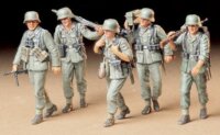 Tamiya Német gyalogsági figurák műanyag makett