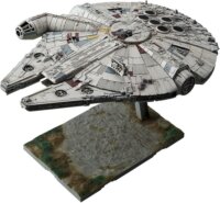 Revell Star Wars Millennium Falcon műanyag készlet (1:144)