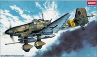 Academy Ju-87G Stuka vadászrepülőgép műanyag modell (1:72)