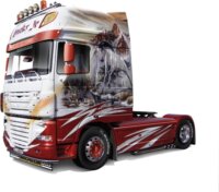 Italeri Daf XF105 Smoky JR kamion műanyag modell (1:24)