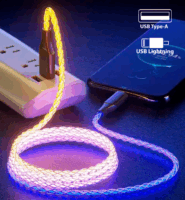 Fusion USB-A apa - Lightning apa 2.0 iPhone töltő kábel - Többszínű (1m)