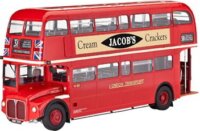 Revell London Busz manyag modell (1:24)